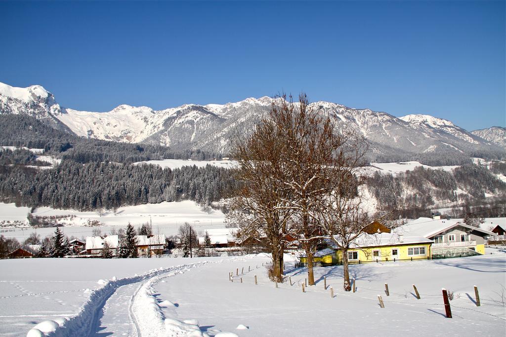 Vive Diem Haus im Ennstal Buitenkant foto